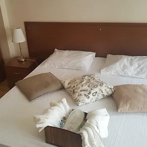 Persian Istambul